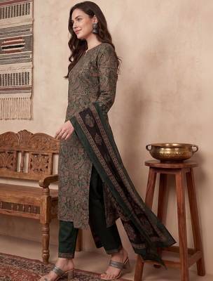 Women Ethnic Motifs Printed Regular Thread Work  Cotton Kurta with Trousers & With Dupatta 1