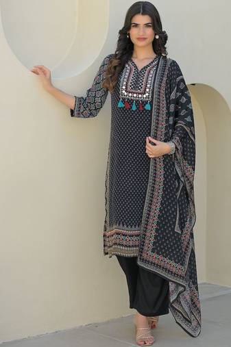 Women Ethnic Motifs Printed Regular Mirror Work Kurta with Trousers & With Dupatta