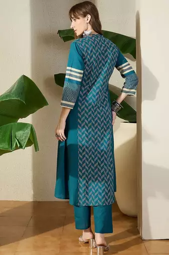 Women  Cotton Printed A-Line Kurta & Trousers