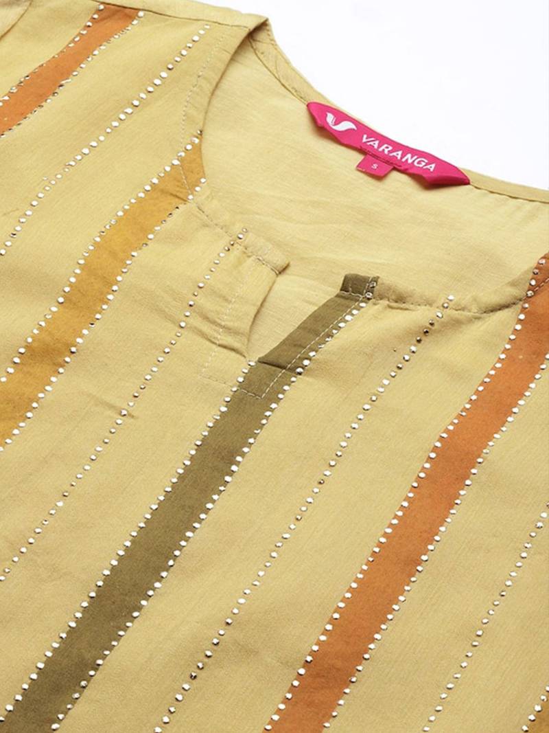 Women Printed Regular Mukaish Kurta with Sharara & With Dupatta