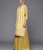 Women Printed Regular Mukaish Kurta with Sharara & With Dupatta