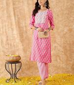 Ethnic Motifs Printed Straight Thread Work Kurta with Trousers