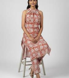 Women Floral Printed Regular Kurta with Trousers