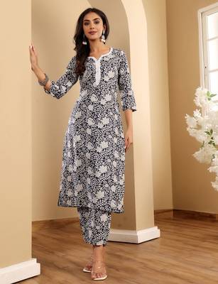 Blue Floral Printed Notch Neck Straight Kurta with Trousers & With Dupatta 7