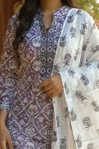 Women Ethnic Motifs Printed Cotton Kurta with Trousers & Dupatta