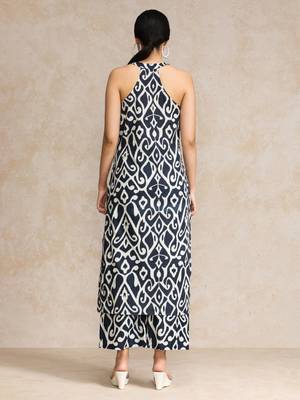 Women Printed Regular Pure Cotton Kurta with Trousers 5