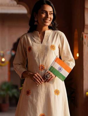 Women Floral Embroidered Regular Thread Work Pure Cotton Kurta with Palazzos 2