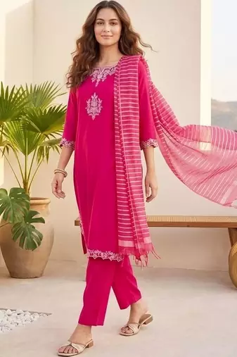 Women Ethnic Motifs Embroidered Regular Thread Work Kurta with Trousers & With Dupatta