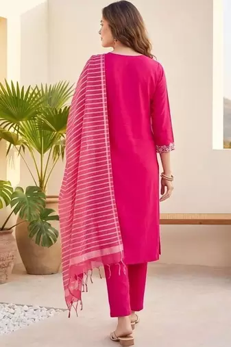 Women Ethnic Motifs Embroidered Regular Thread Work Kurta with Trousers & With Dupatta