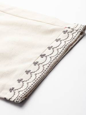Ethnic Motifs Embroidered Thread Work Kurti with Trousers 7