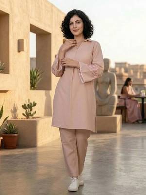 Peach-Coloured Floral Embroidered Shirt Collar Thread Work Kurta With Trousers 1