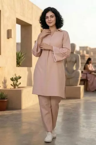 Peach-Coloured Floral Embroidered Shirt Collar Thread Work Kurta With Trousers