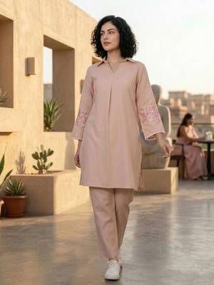 Peach-Coloured Floral Embroidered Shirt Collar Thread Work Kurta With Trousers 5