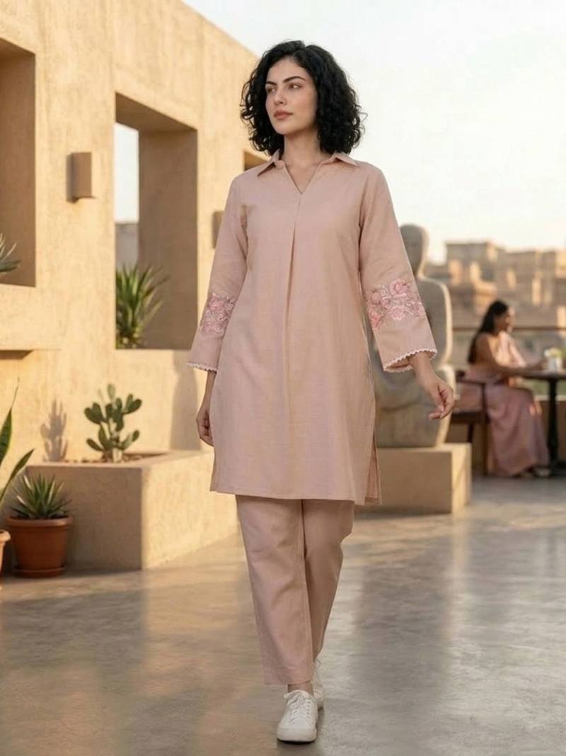 Peach-Coloured Floral Embroidered Shirt Collar Thread Work Kurta With Trousers