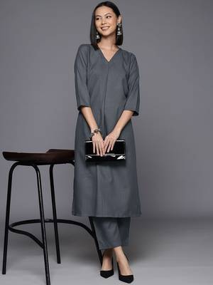 V Neck A-Line Kurta With Trouser 6