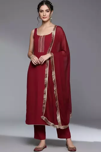 Women Regular Thread Work Silk Crepe Kurta with Trousers & With Dupatta