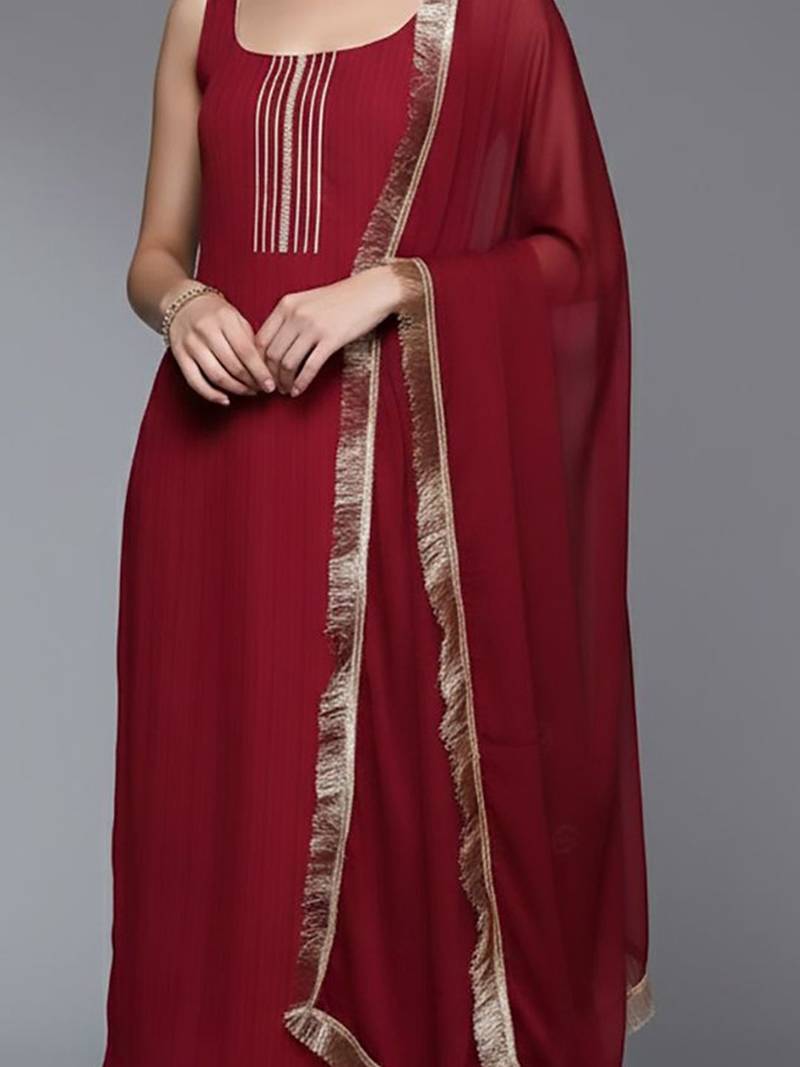 Women Regular Thread Work Silk Crepe Kurta with Trousers & With Dupatta