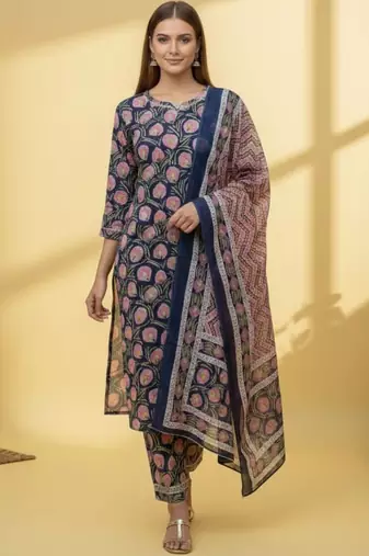 Women Floral Printed Regular Kurta with Trousers & With Dupatta