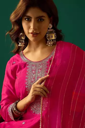 Women Ethnic Motifs Embroidered Panelled Kurta with Trousers & Dupatta