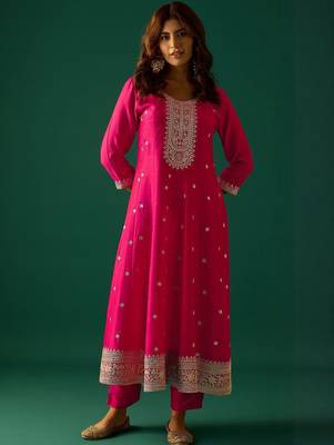 Women Ethnic Motifs Embroidered Panelled Kurta with Trousers & Dupatta 5