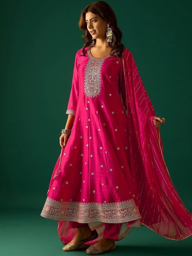 Women Ethnic Motifs Embroidered Panelled Kurta with Trousers & Dupatta