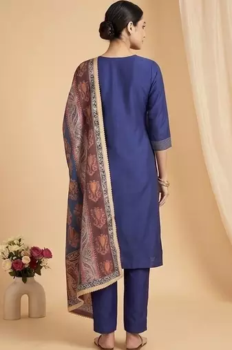 Women Ethnic Motifs Regular Kurta with Trousers & With Dupatta