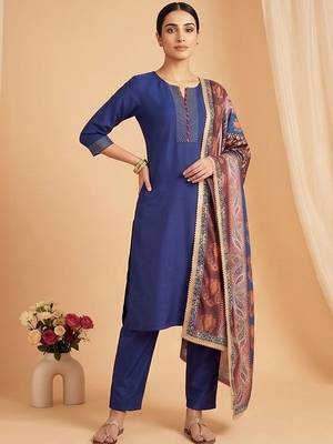 Women Ethnic Motifs Regular Kurta with Trousers & With Dupatta 6