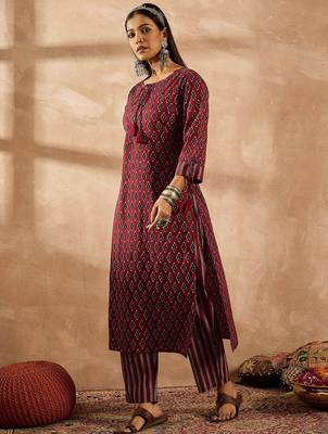 Women Ethnic Motifs Printed Regular Pure Cotton Kurta with Palazzos 4