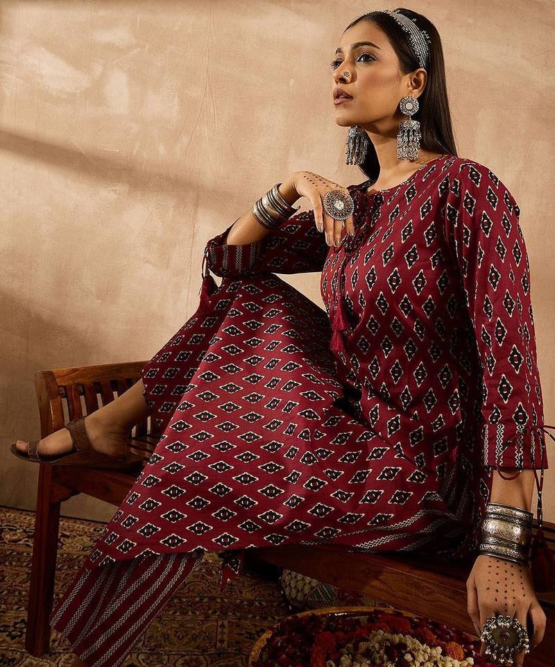 Women Ethnic Motifs Printed Regular Pure Cotton Kurta with Palazzos