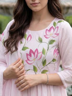 Women Floral Printed Regular Pure Cotton Kurta with Trousers & With Dupatta 2