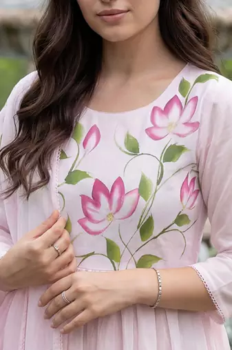 Women Floral Printed Regular Pure Cotton Kurta with Trousers & With Dupatta