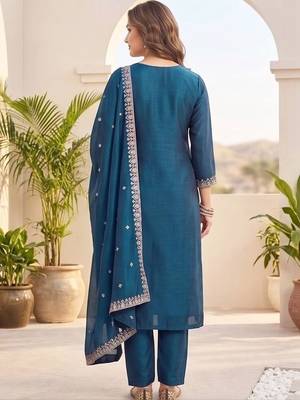 Women Ethnic Motifs Embroidered Regular Thread Work Kurta with Trousers & With Dupatta 6