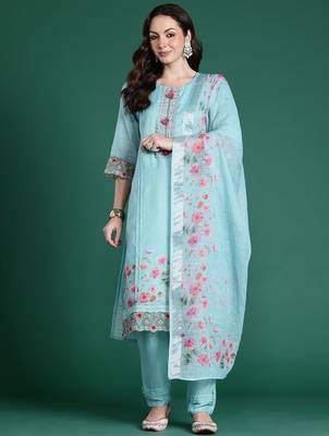 Floral Embroidered Linen Kurta with Trousers & Dupatta 7