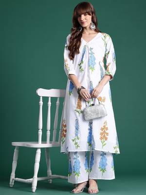 Floral Printed Regular Pure Cotton Kurta with Trousers 1