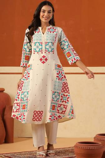 Women Printed Regular Thread Work Kurta with Trousers