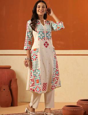 Women Printed Regular Thread Work Kurta with Trousers 2