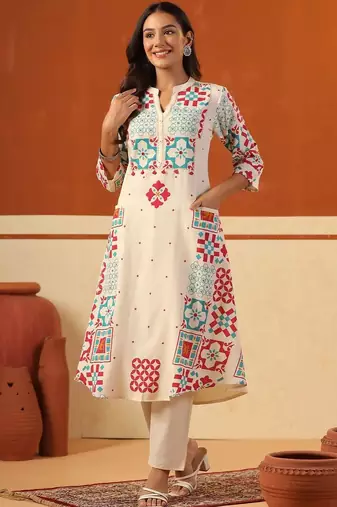 Women Printed Regular Thread Work Kurta with Trousers