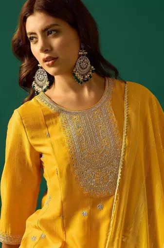 Women Ethnic Motifs Embroidered Panelled Kurta & Trouser With Dupatta