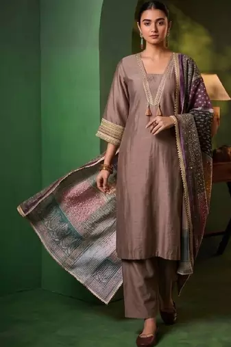 Women Ethnic Motifs Regular Mirror Work Kurta with Trousers & With Dupatta