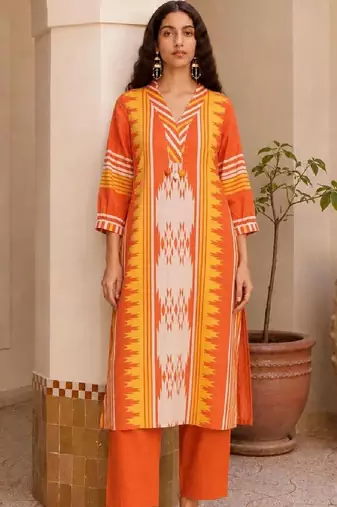 Women Ethnic Motifs Printed Regular Pure Cotton Kurta with Trousers