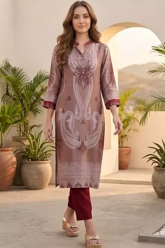 Women Ethnic Motifs Printed Regular Kurta with Trousers