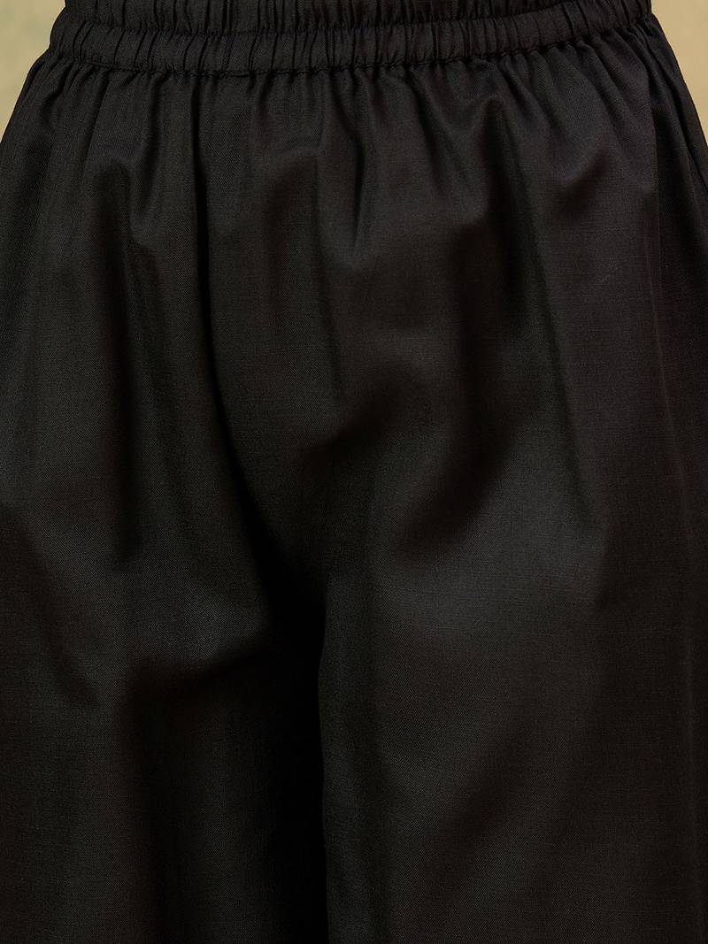Floral Yoke Design Thread Work Straight Kurta With Trousers & Dupatta