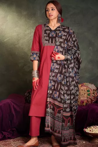 Women Ethnic Motifs Regular Pure Cotton Kurta with Trousers & With Dupatta