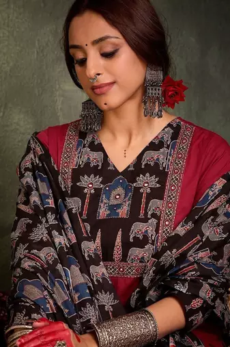 Women Ethnic Motifs Regular Pure Cotton Kurta with Trousers & With Dupatta