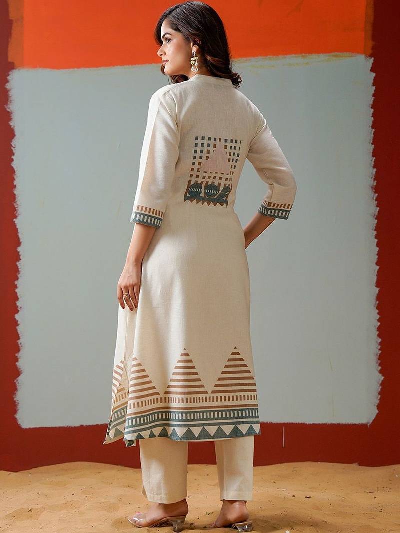 Women Printed Regular Kurta with Trousers & With Dupatta