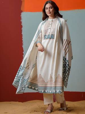 Women Printed Regular Kurta with Trousers & With Dupatta 7