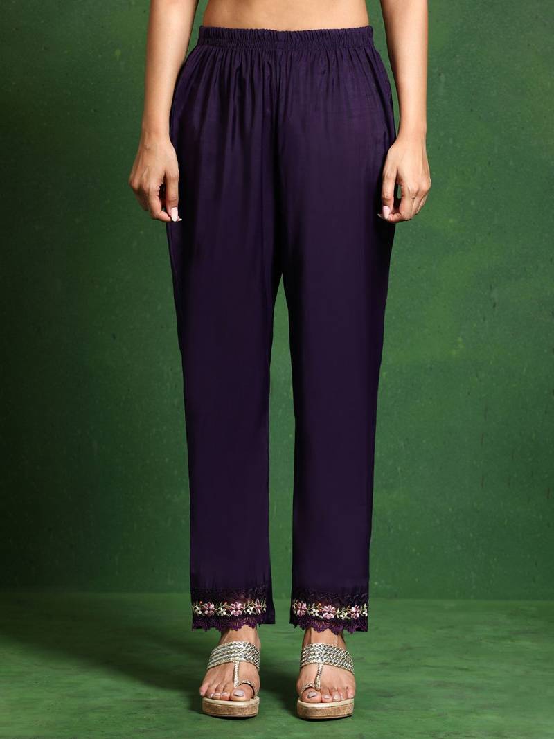 Women Floral Embroidered Regular Thread Work  Cotton Kurta with Trousers & With Dupatta