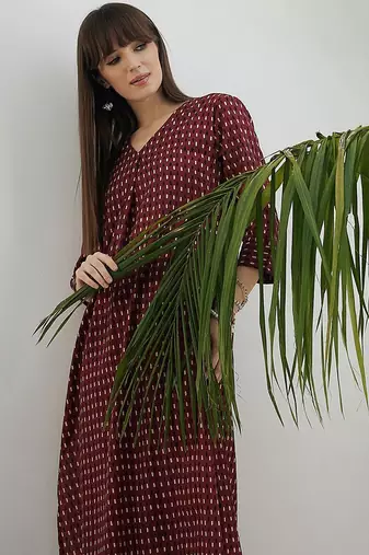 Abstract Printed Screen Technique Pure Cotton Kurta With Trousers