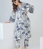 Women Floral Printed Regular  Cotton Kurta with Trousers