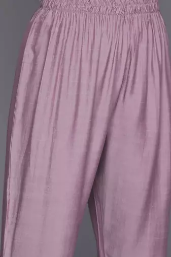 Floral Embroidered Regular Thread Work Kurta With Trousers & Dupatta
